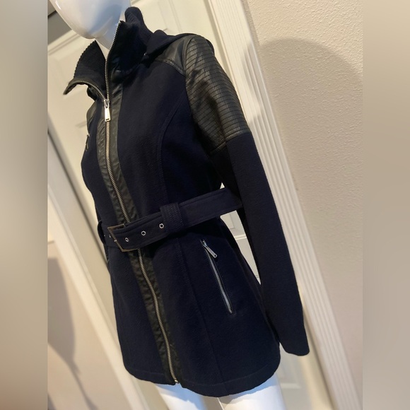 BCBGeneration~Navy & Black Faux Leather~Belted~Hooded~Pea Coat~Pockets~Size S - Picture 4 of 16